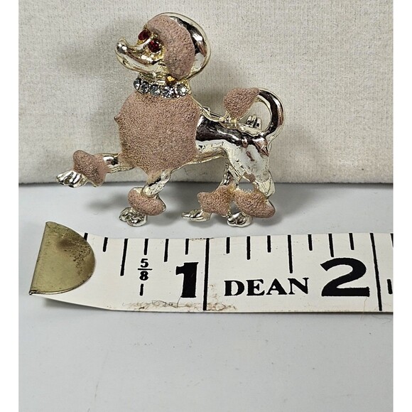 Vintage Pink Poodle Dog Brooch Pin Rhinestone Collar Textured Enamel Retro... - Picture 6 of 6